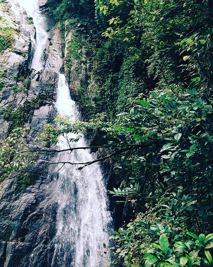 Bac waterfall.